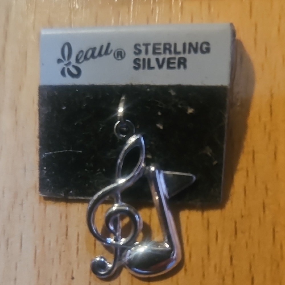 Sterling Silver Music Note Brooch - Picture 3 of 3